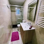Magnifico Barca 4 Apartamento Sant Adrià de Besòs